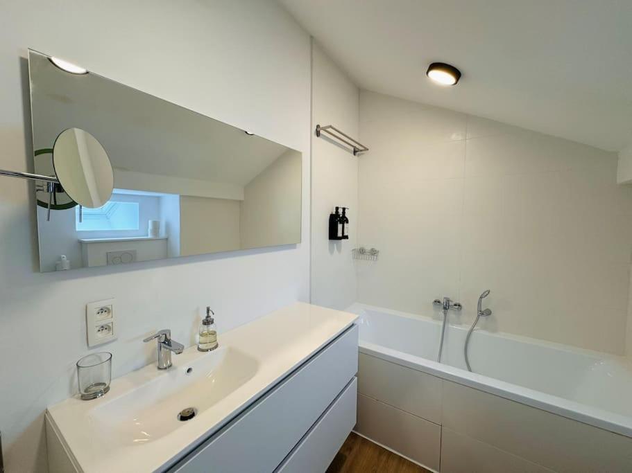 Urbanchic Appartement Evasion 3D Liege Bagian luar foto
